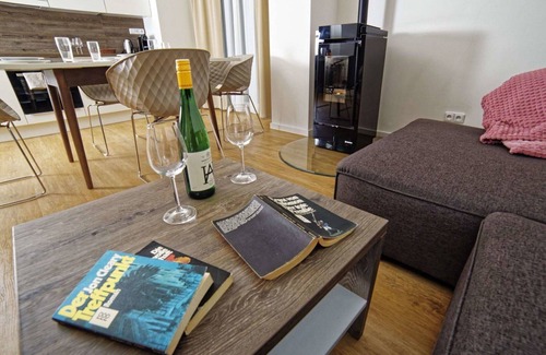 Lojzova Paseka Apartment | Cosy apartment for 4 guests with WIFI, hot tub, TV and terrace
