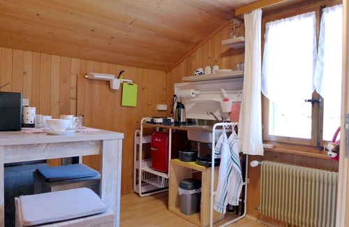Lauterbrunnen Apartment | Cosy apartment for 3 guests with WIFI and panoramic view
