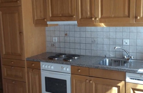 Saas Almagell Apartment | Cosy apartment for 8 guests with WIFI, TV and balcony