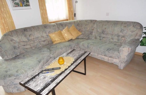 Saas Almagell Apartment | Cosy apartment for 8 guests with WIFI, TV and balcony