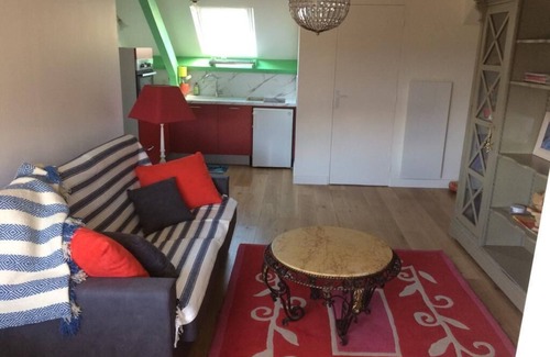 Argeles Gazost Apartment | Cosy apartment for two with panoramic view of the Pyrenees