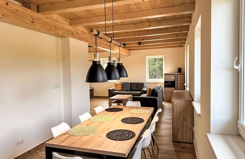 Smrzovka Apartment | Cosy apartment for 12 guests with WIFI, TV and terrace