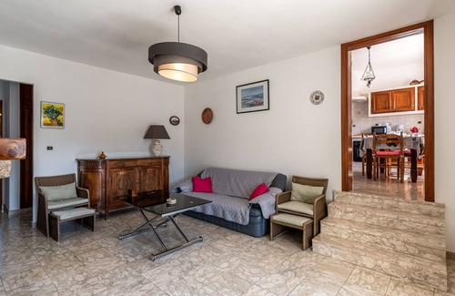Abbazia Apartment | Cosy apartment for 6 guests with WIFI, A/C, TV and terrace