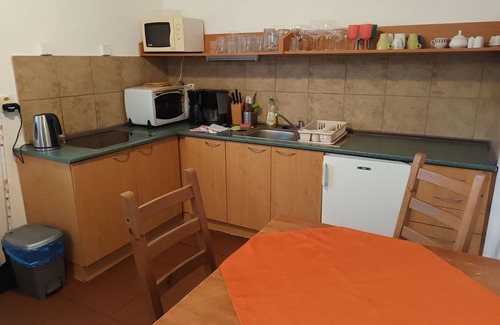 Harrachov Apartment | Cosy apartment for 12 guests with WIFI, TV, balcony, pets allowed and parking