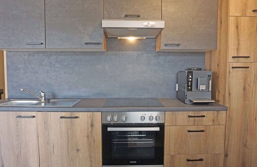 Fliess Apartment | Cosy apartment for 2 guests with WIFI, TV, patio, pets allowed and parking