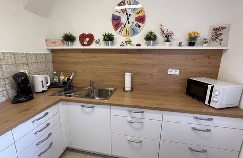 Roetenbach Apartment | Cosy apartment for 2 guests with WIFI, TV and terrace