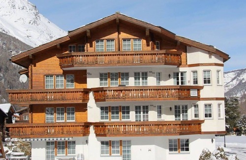 Gruben Apartment | Cosy apartment for 2 guests with WIFI, balcony and pets allowed