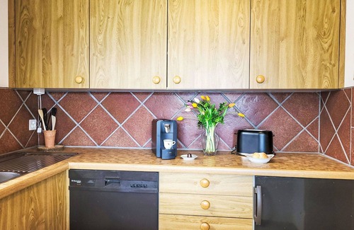 Vira Apartment | Cosy apartment for 2 people with patio, pets allowed and panoramic view