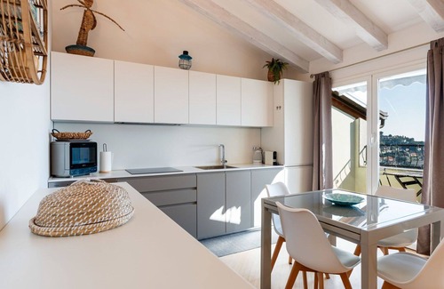 Alassio Apartment | Cosy apartment for 4 guests with private pool, WIFI, A/C, TV, terrace and pets allowed