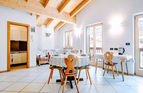Soraga Apartment | Cosy apartment for 4 guests with WIFI, TV, balcony, pets allowed and parking