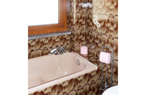 Paquier Apartment | Cosy apartment for 4 guests with WIFI, TV, balcony, pets allowed and parking