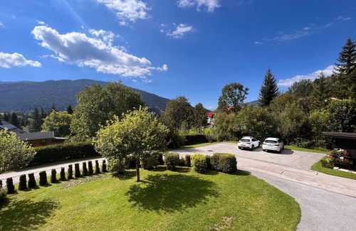 Arriach Apartment | Cosy apartment for 4 people with WIFI, TV, balcony and parking