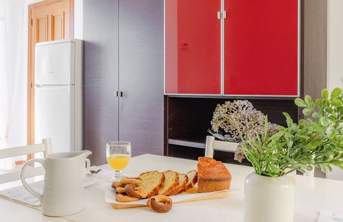 Loreto Apartment | Cosy apartment for 4 people with WIFI, A/C, TV, terrace and panoramic view, close to Porto Recan.