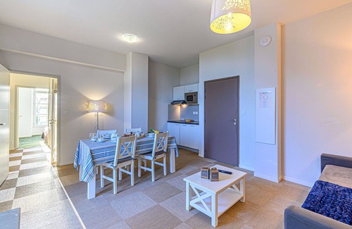 Baden Apartment | Cosy apartment for 4 people with pool, WIFI, TV, terrace and pets allowed