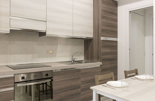 Garbatella Apartment | Cosy apartment for 4 people with A/C, WIFI and TV