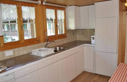 Oeschseite Apartment | Cosy apartment for 4 people with WIFI, TV and balcony