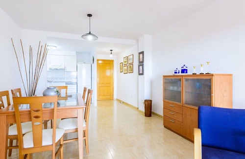 El Grau de Moncofa Apartment | Cosy apartment for 5 guests with pool, WIFI, TV, terrace and pets allowed