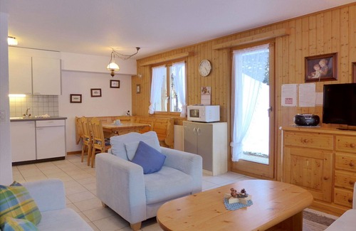 Buerchen Apartment | Cosy apartment for 5 guests with WIFI, TV, patio, pets allowed and panoramic view