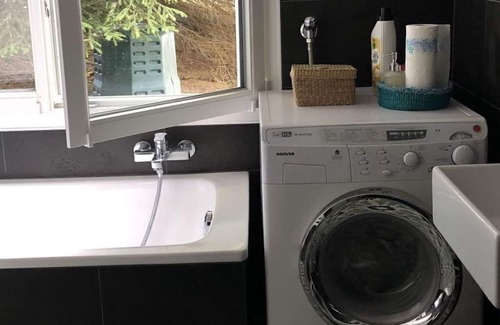 Valbella Apartment | Cosy apartment for 6 guests with WIFI, TV, balcony and pets allowed