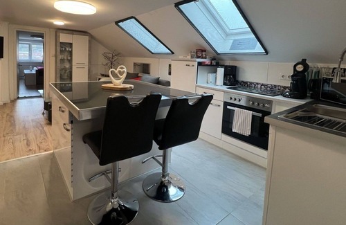 Drassmarkt Apartment | Cosy apartment for 6 guests with WIFI, TV, patio and pets allowed