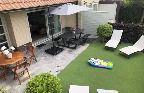 Vlissegem Apartment | Cosy apartment for 7 guests with WIFI, TV, terrace, pets allowed and panoramic view