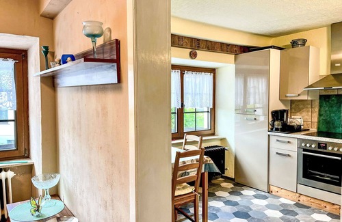 Oberthal Apartment | Cosy apartment for 8 people with WIFI, TV and pets allowed