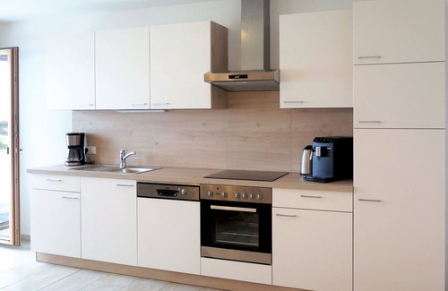 Emberg Apartment | Cosy apartment for 11 people with WIFI, TV and balcony