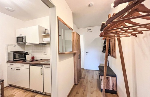 Sankt Urban Apartment | Cosy apartment for 3 people with WIFI, pool, TV and balcony