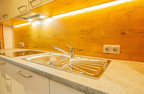 Fuegenberg Apartment | Cosy apartment for 20 people with WIFI, TV and balcony
