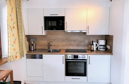 Wildschoenau Apartment | Cosy apartment for 2 people with WIFI, TV and patio