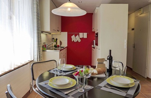 Grindelwald Apartment | Cosy apartment for 3 people with WIFI, TV, balcony, pets allowed, panoramic view and parking