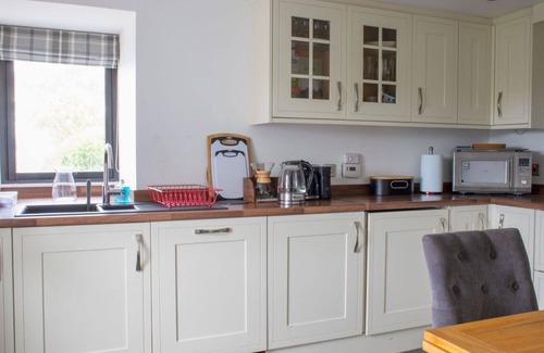 Waternish Apartment | Cosy apartment for 2 guests with WIFI, TV and pets allowed