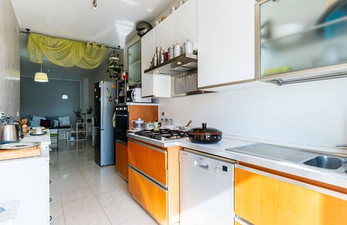 Camporosso Apartment | Cosy apartment for 4 guests with WIFI, TV, balcony and pets allowed