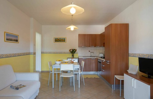 Pietrabruna Apartment | Cosy apartment for 6 people with pool, WIFI, TV, patio and panoramic view