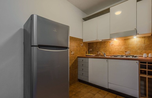 Ponte Arche Apartment | Cosy apartment for 2 guests with TV, patio and pets allowed