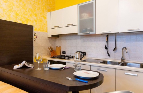 Riva Ligure Apartment | Cosy apartment for 4 people with WIFI, balcony, pets allowed and panoramic view