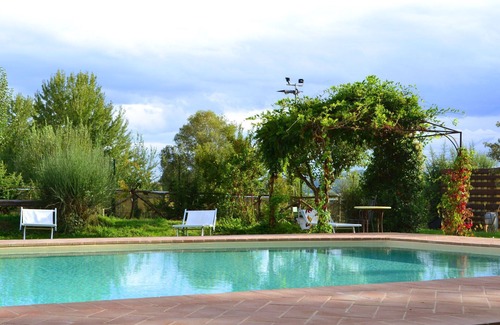 Monteleone d'Orvieto Apartment | Cosy apartment for 8 guests with pool, WIFI and TV