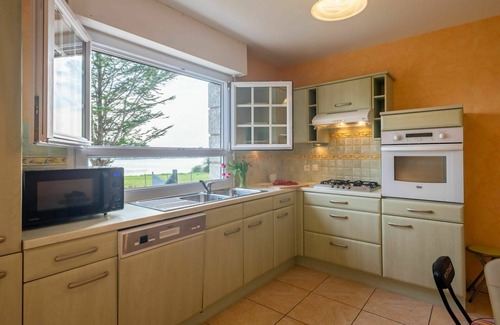 Morbihan Apartment | Cosy apartment for 6 people with WIFI, TV and pets allowed