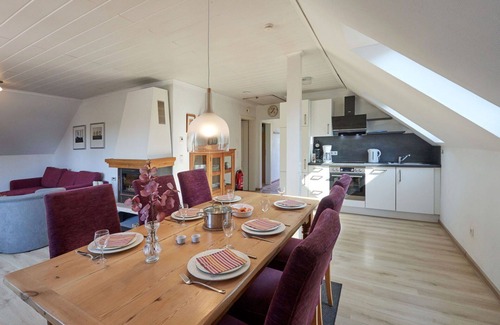 Feriendorf Frankenau House | Cosy apartment in villa for 4 guests with WIFI, TV, terrace and pets allowed