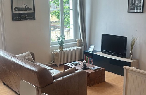 Falaise Apartment | Cosy apartment in a quiet location in the center of falaise