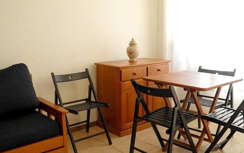 Sagres Apartment | Cosy Apartment in Sagres, 42 sqm with Garden View