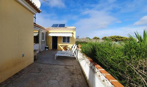 Sagres Apartment | Cosy Apartment in Sagres, 42 sqm with Garden View