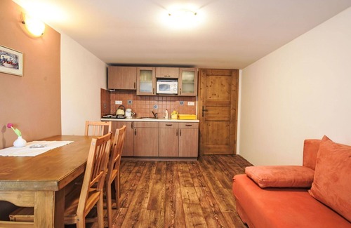 Horni Plana Villa | Cosy apartment in villa for 4 people with pool, WIFI, TV, pets allowed and parking
