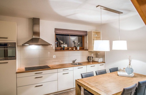 Lipno nad Vltavou House | Cosy apartment in villa for 5 guests with WIFI, TV, terrace and pets allowed