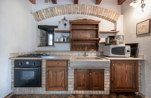 Povoletto House | Cosy apartment in villa for 4 guests with WIFI, A/C, pool, TV and terrace