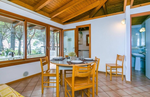 Grado House | Cosy apartment in villa for 6 people with pool, WIFI, terrace and pets allowed