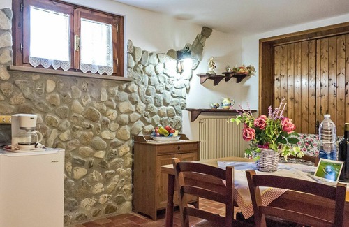 Lajatico Villa | Cosy apartment in villa for 2 people with WIFI, pool, TV and patio