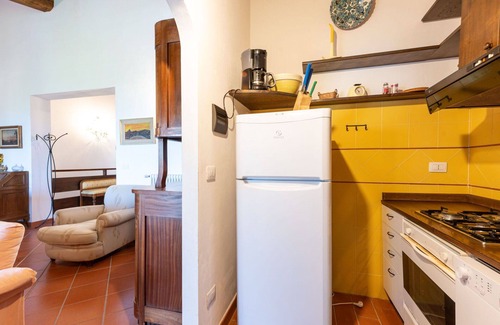 Poderi Villa | Cosy apartment in villa with private pool, WIFI, hot tub, TV, patio, pets allowed, panoramic view