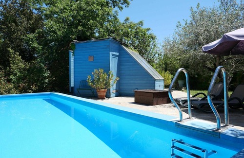 Montieri House | Cosy apartment in villa for 7 guests with pool, patio, pets allowed and parking