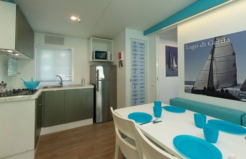 Sirmione House | Cosy apartment in villa for 5 guests with pool, A/C, WIFI, TV, patio and pets allowed